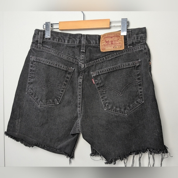 Levi's Black Jean Shorts - Picture 4 of 10